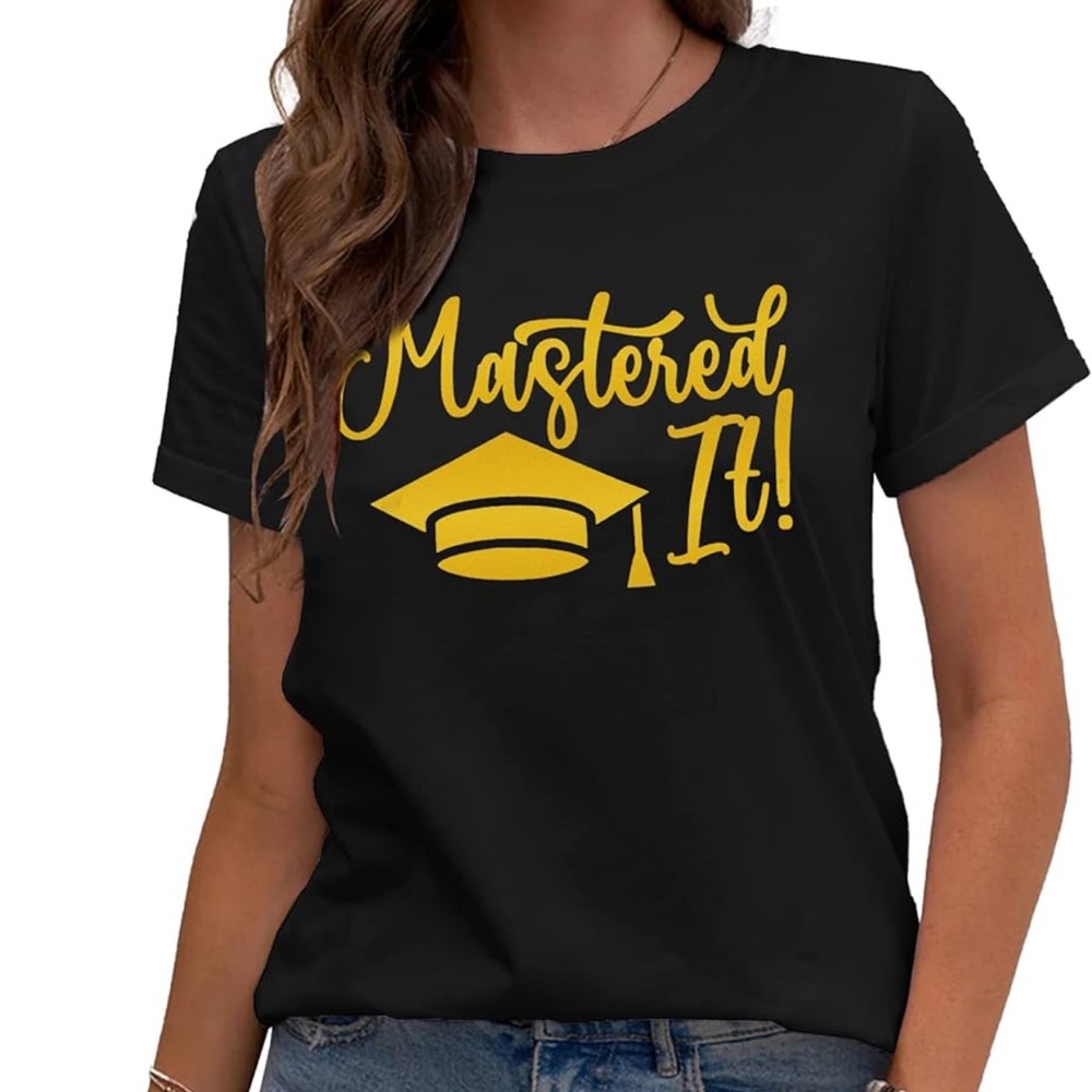 New ‘Mastered It!’ Graduation Shirt Size S